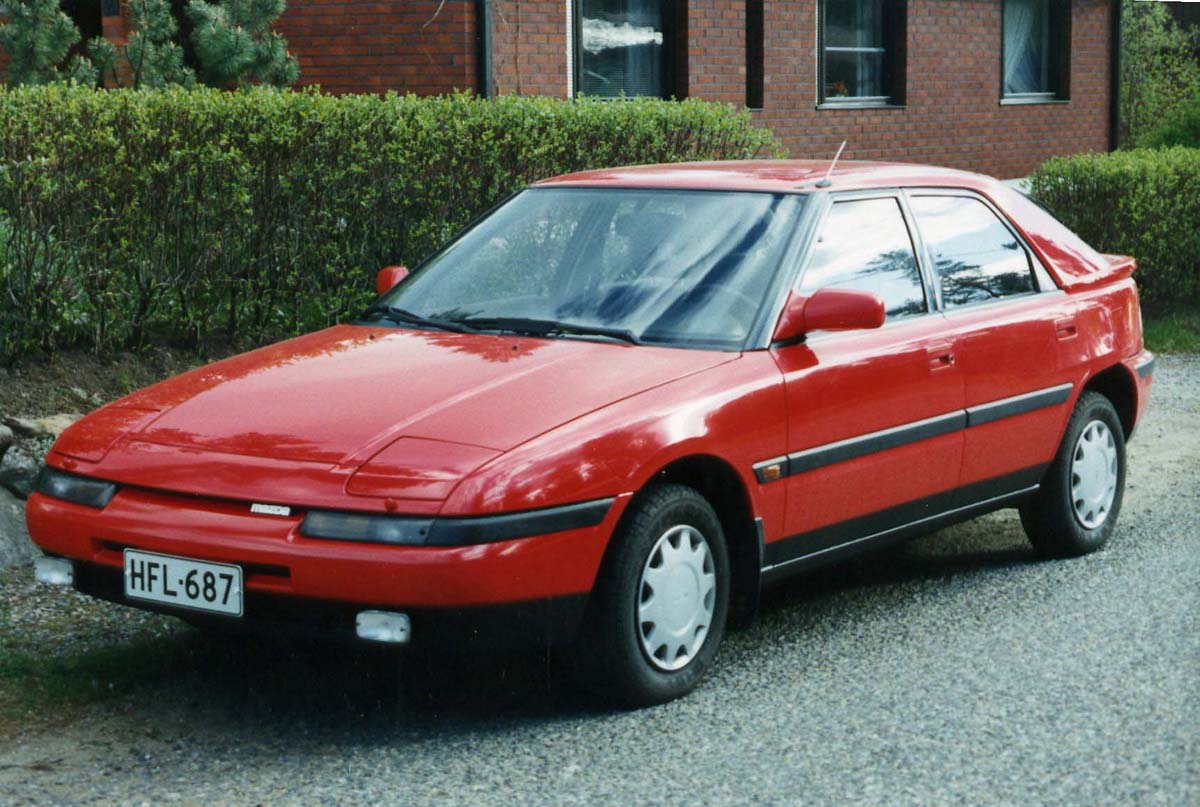 mazda-323.jpg