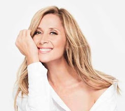 Lara Fabian America Is On FACEBOOK!