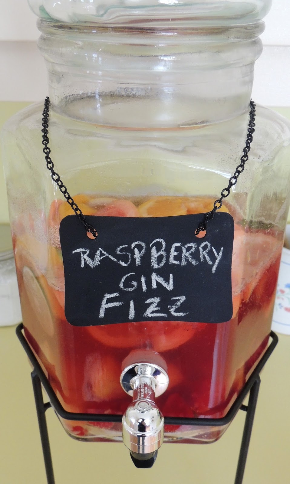 Gas Stove Girl Raspberry Gin Fizz