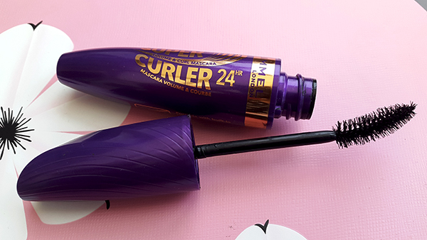 Rimmel Super Curler 24hr mascara review + see it in action