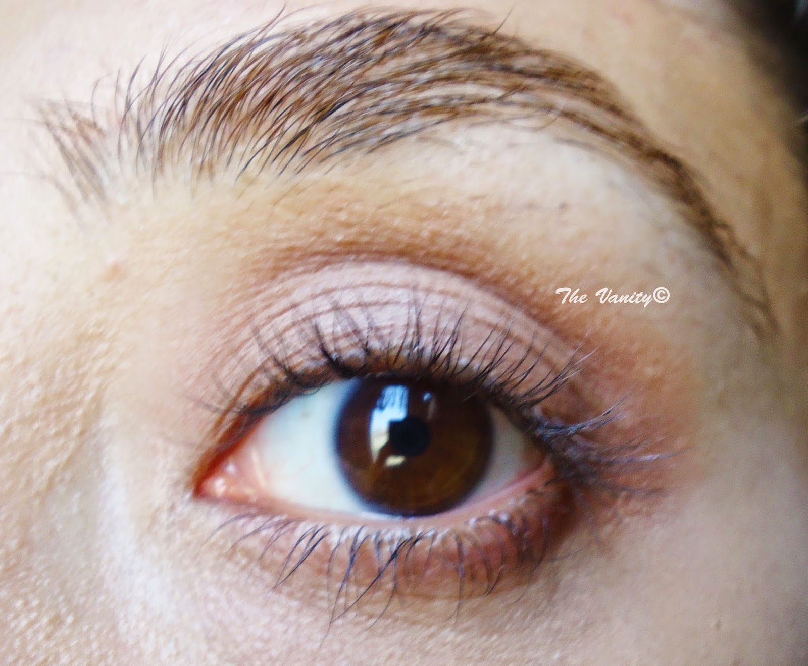 M.A.C eyebrow pencil in Lingering review | The Vanity