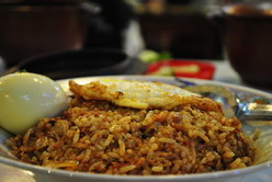 Nasi goreng gurih