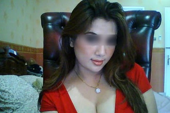 Gambar Tante Girang Bikin Gemes
