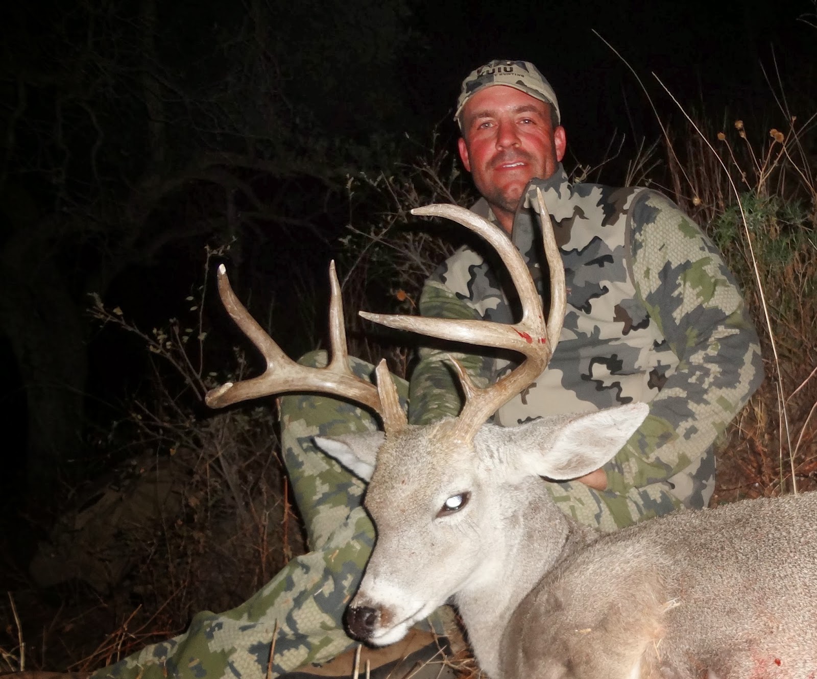 Hunt+Coues+Deer+Photos+with+Brendan+Burns+and+Colburn+and+Scott+Outfitters+20.jpg