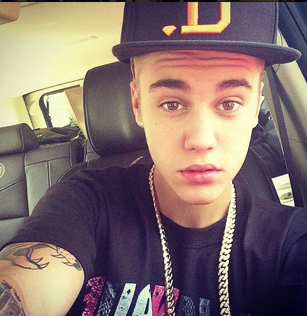 selfie lovers: justin bieber selfie