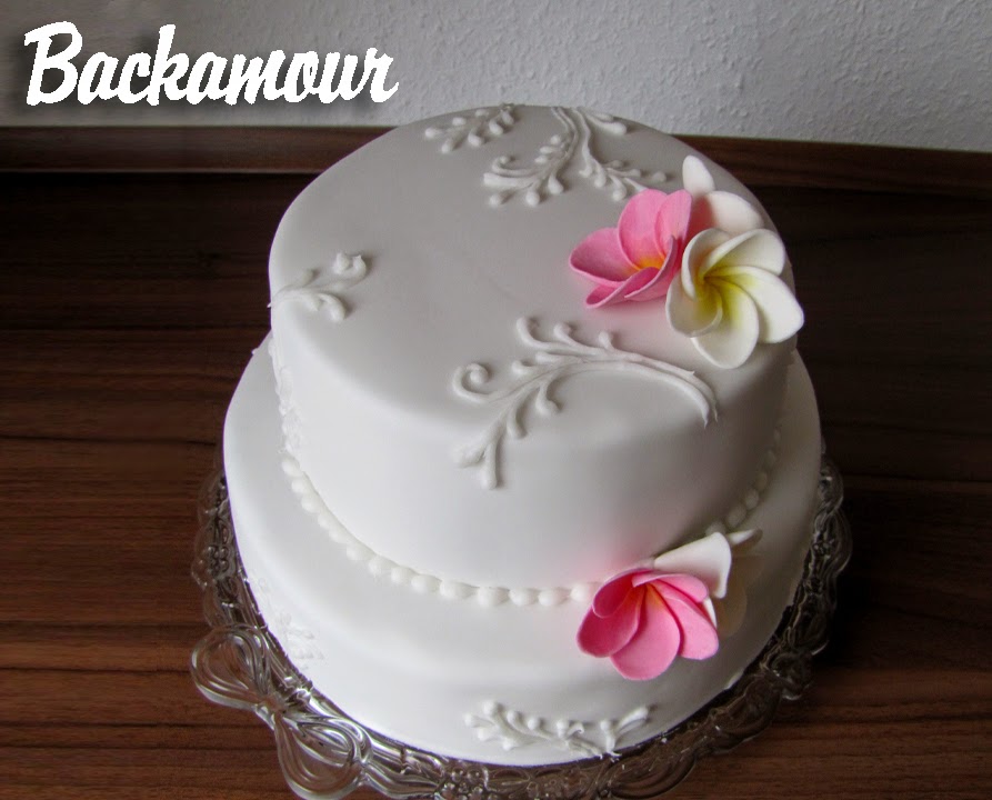 Gastgeschenke Kartonagen Hochzeit Hochzeitstorte Torte Kartonage
