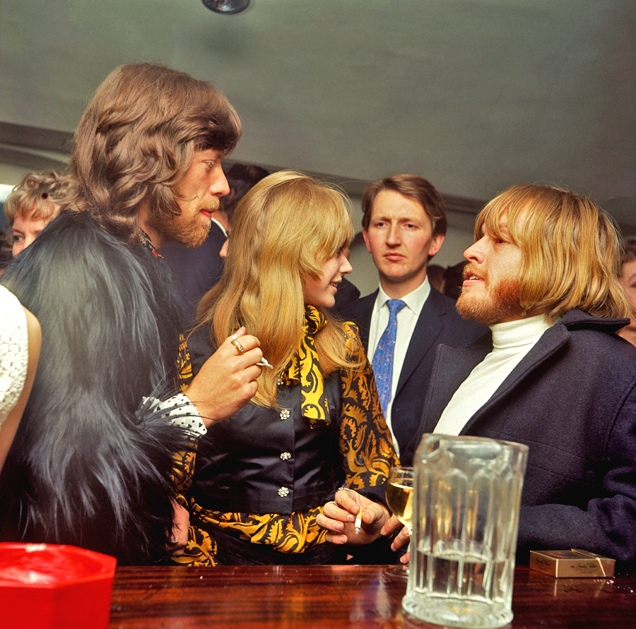 Mick Jagger and Brian Jones...with beards (1960's) OldSchoolCool