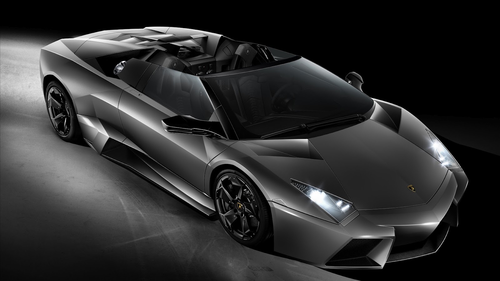 http://2.bp.blogspot.com/-FO4Ks1zSHXc/UDzhcqtWzLI/AAAAAAAAAYk/WWQ_rGfA_G8/s1600/Lamborghini_Reventon!11.jpg