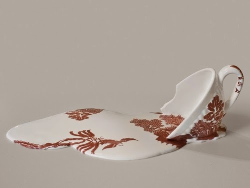 01-Melting-Ceramics-Resin-Plaster-Transfer-Print-Livia-Marin-www-designstack-co
