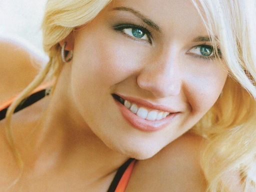 Who is Dion Phaneuf's wife? More about Canadian actress Elisha Cuthbert