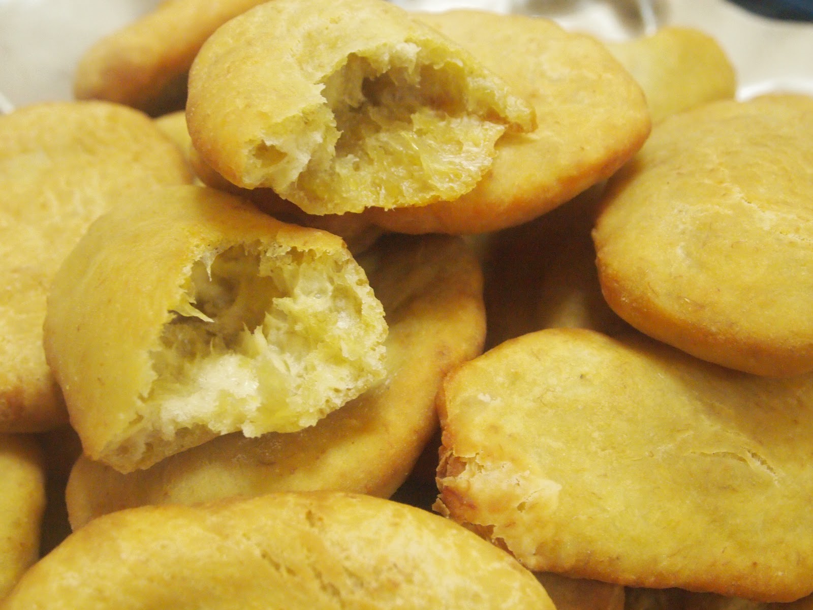 Chef Lela Samsudin..... Ls Kitchen VARIETIES OF FRIED AFRICAN BREAD