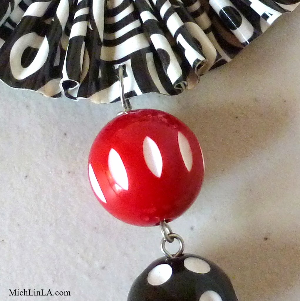 Mich L. in L.A. Duct Tape Necklace Easy DIY!