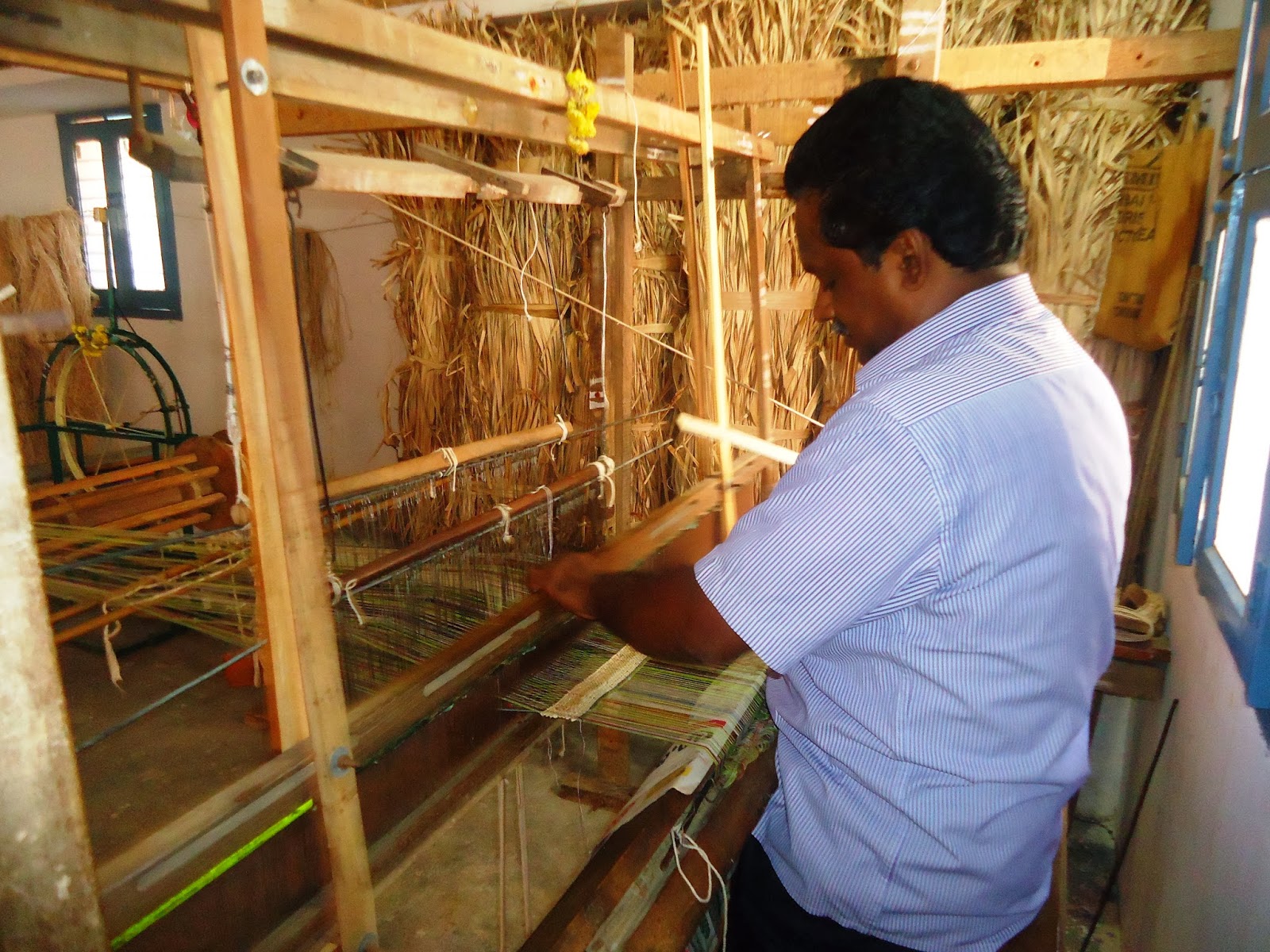 Eco Green Unit Banana fibre mat weaving unit