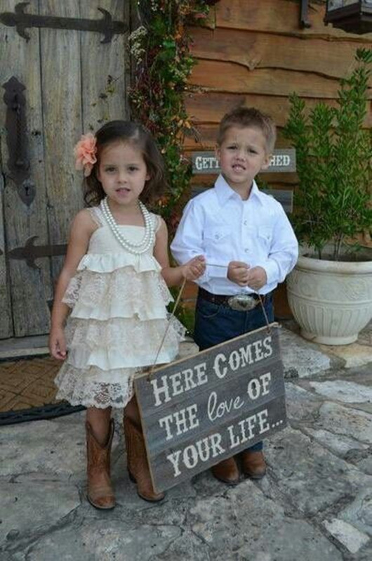 Wedding Ideas Blog Lisawola Flower Girls and Page Boys for Wedding