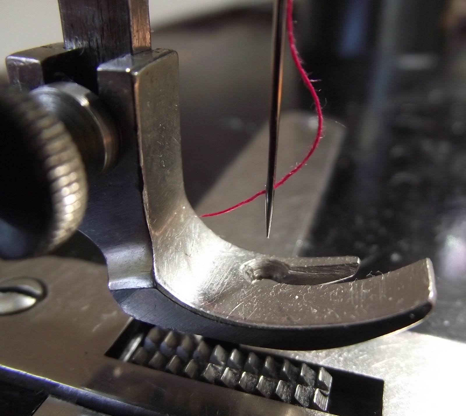 Lizzie Lenard Vintage Sewing Setting the Needle in Vintage Sewing Machines that take a Standard