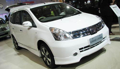 Nissan Grand Livina Car To Ride