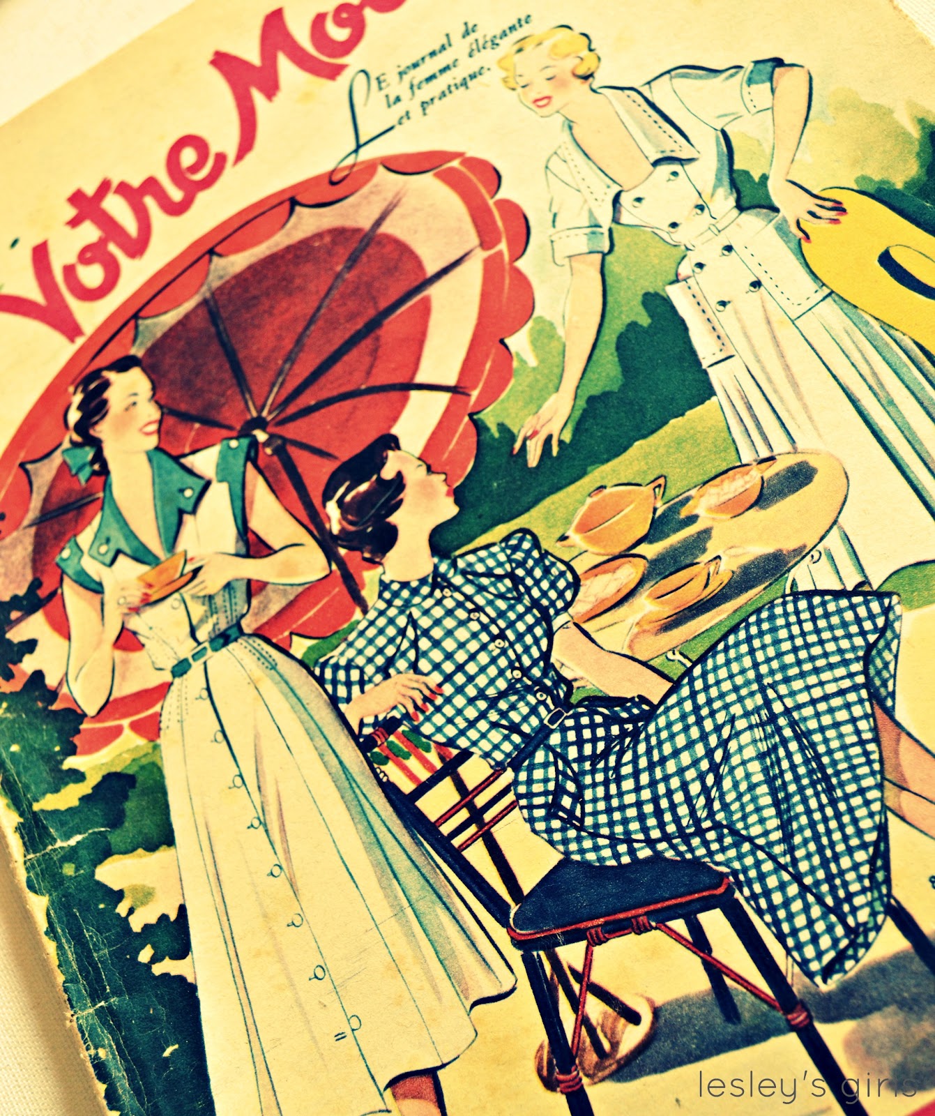 2 vintage French mode magazines