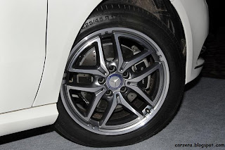 Mercedes B-class launched at Rs 21.49L front wheel