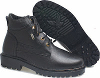 Sepatu Adventure Pantofel Hitam Boots Pria Soga BJA 278