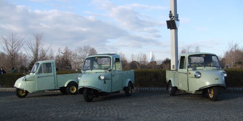 b0113_daihatsu_midget_04.jpg