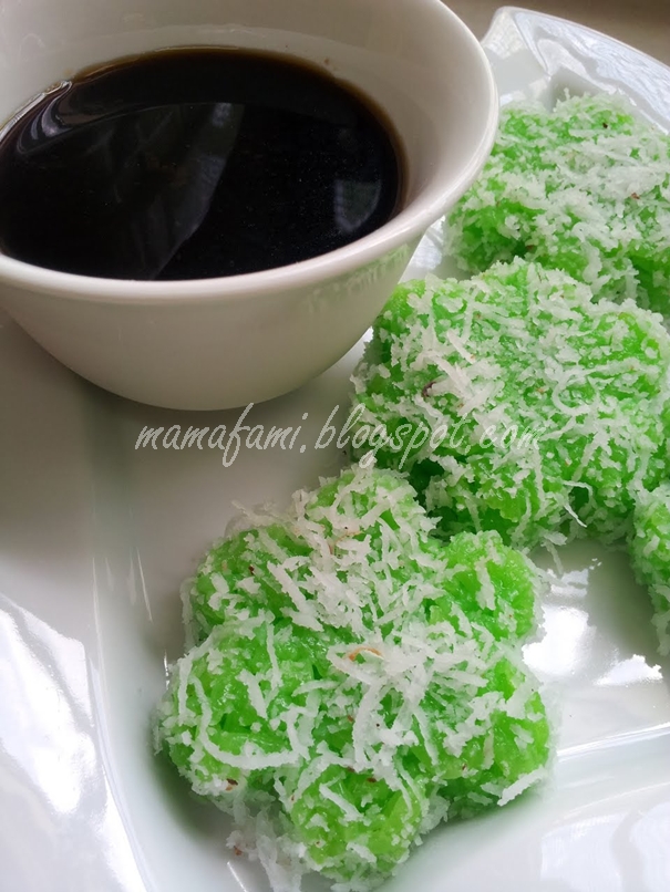 MamaFaMi's Spice n Splendour Kuih Lopes II