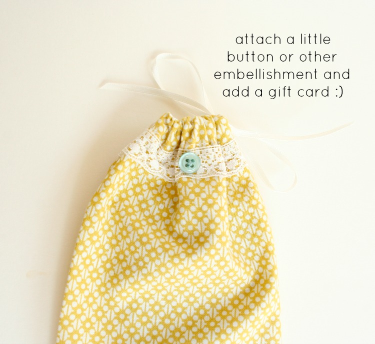 andrea creates Drawstring Gift Card Bag Tutorial