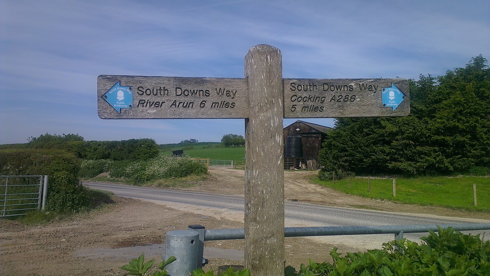 File:Toby's Stone on the South Downs Way - geograph.org.uk