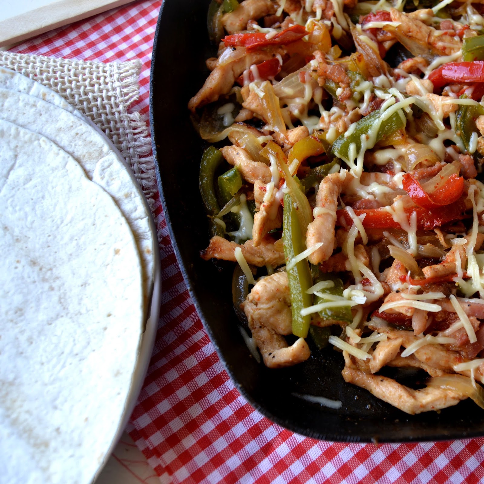 Contigo en la playa! FAJITAS DE POLLO