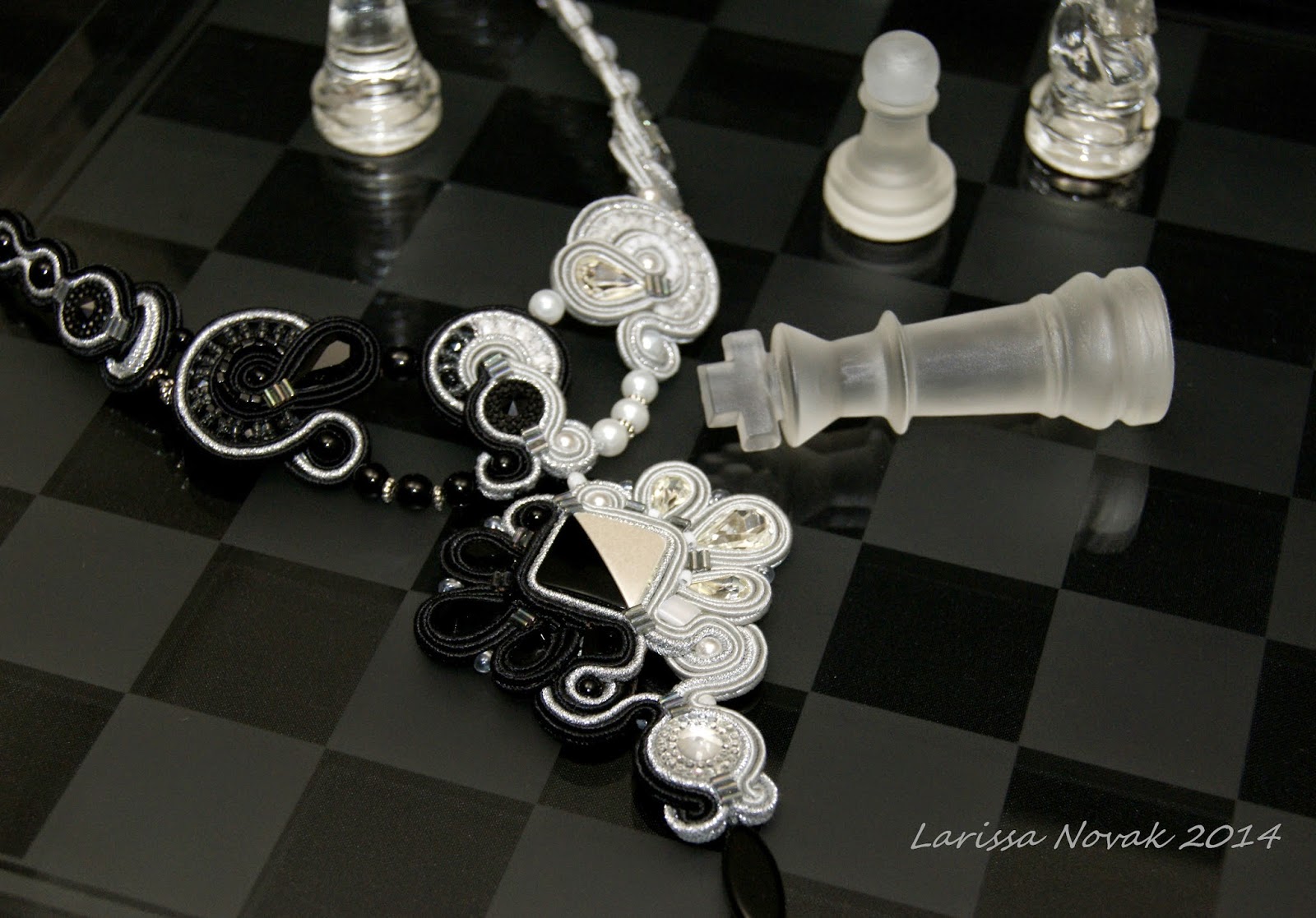 Watch Beauty and the Beast: S02E12 Online - uwatchfreetv