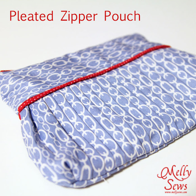 Make an easy pleated zip pouch - DIY sewing tutorial - Melly Sews