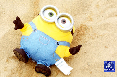 dancing stuart minion toy