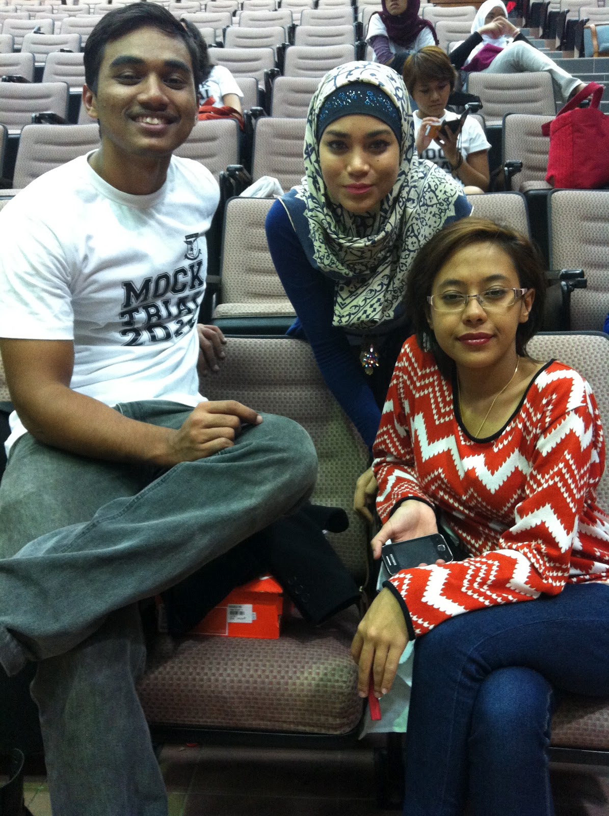 Naseha Uyaina Arshad October 2012