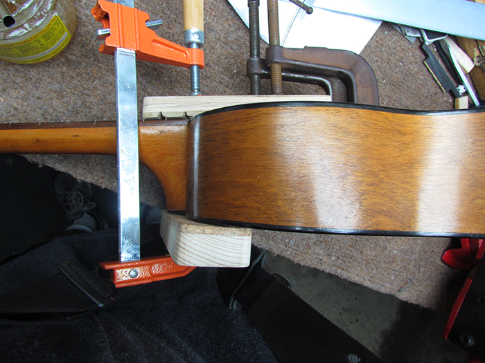 Gluing Acoustic Guitar Neck to Body Regal Tenor Neck Reset Continues
