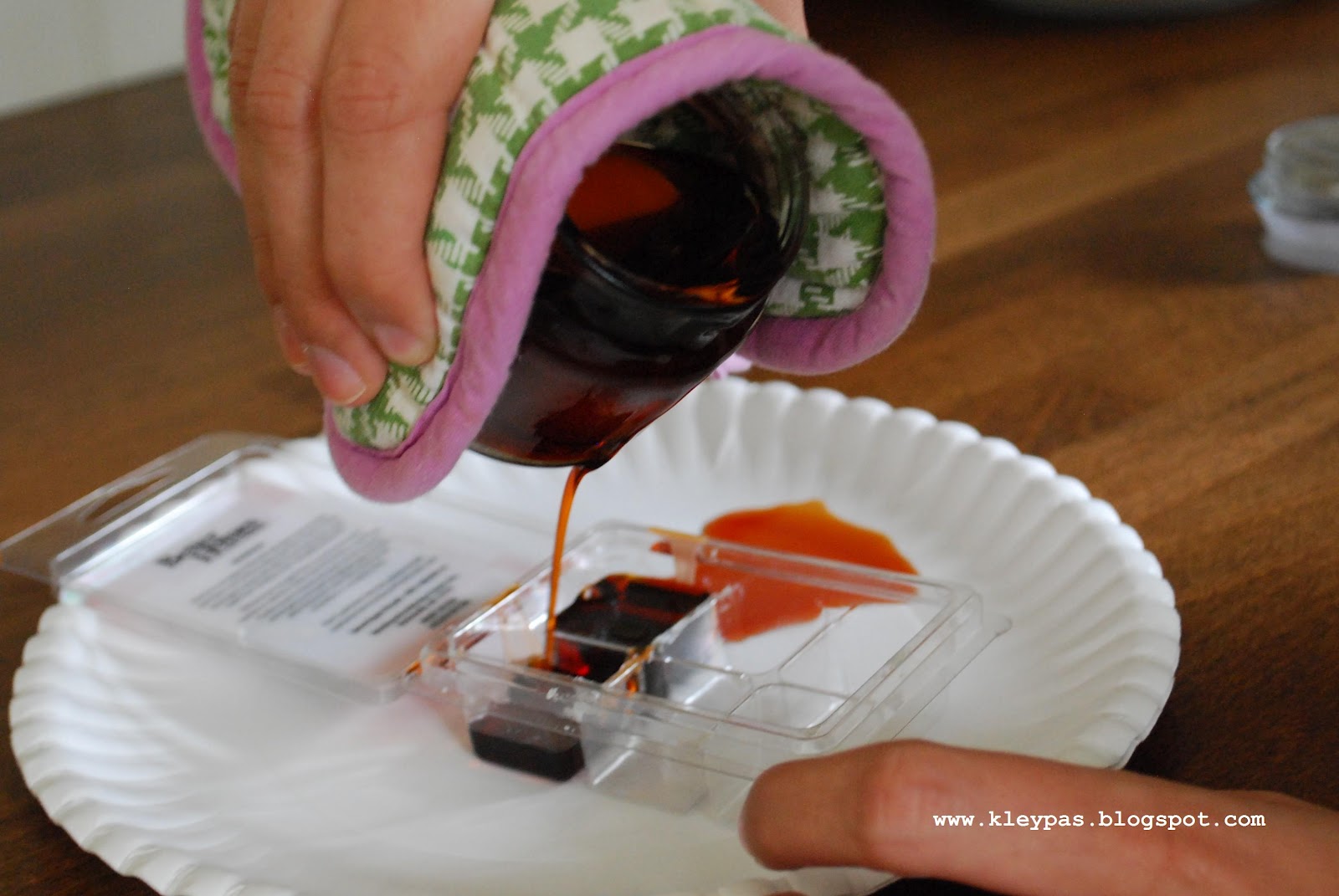 this & that How To Make Your Own Wax Melts