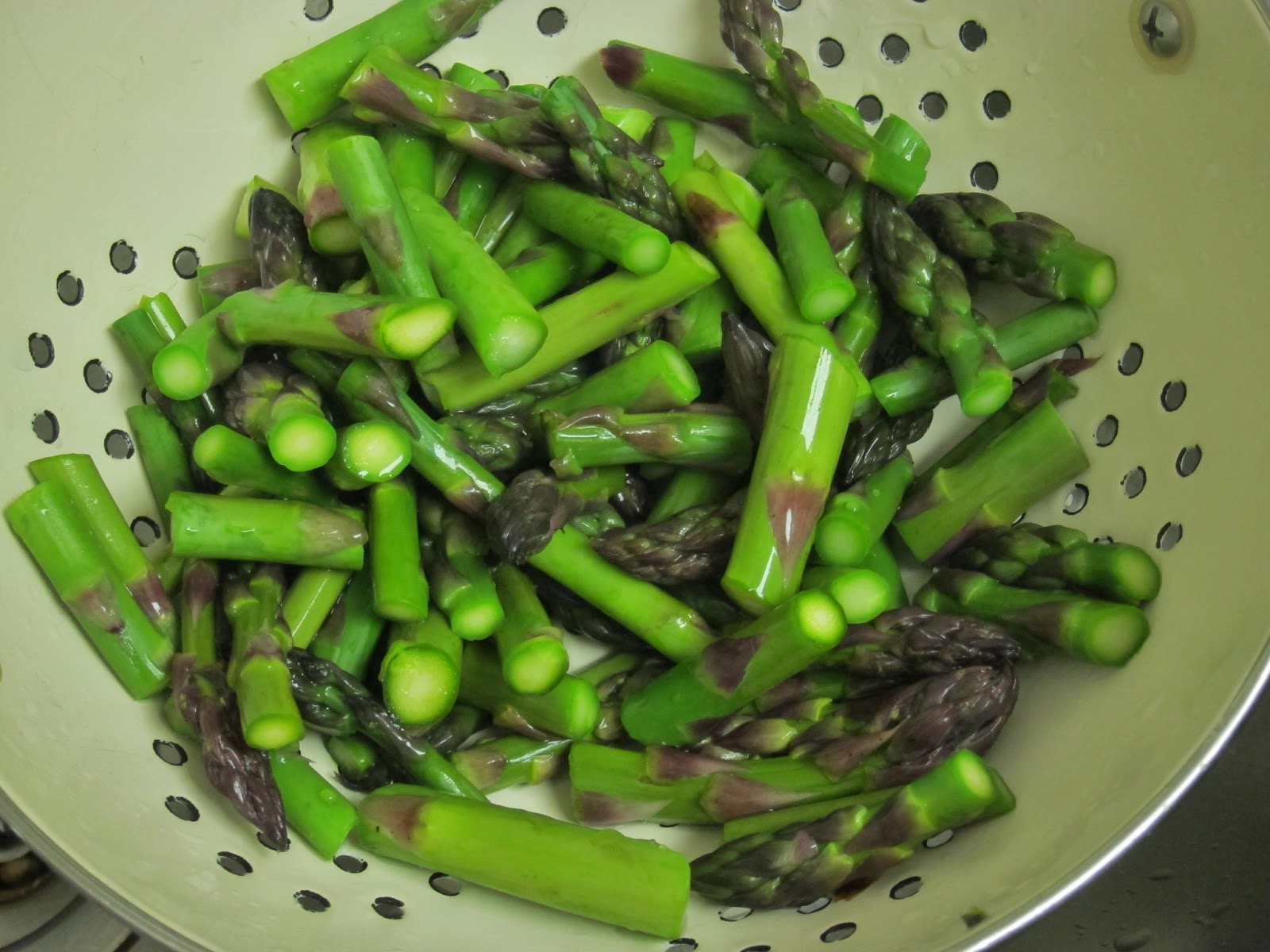The Vegan Chronicle Asparagus Salad with Beans and Feta