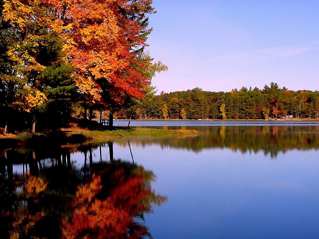 http://2.bp.blogspot.com/-FhRtwnOcI5E/USo_X6c0wiI/AAAAAAAASCc/h4oxgvM54d8/s1600/autumn_lake-1414.jpg
