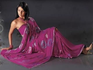 Sonal chauhan Bollywood Actress, Sonal chauhan Hot Photos, Sonal chauhan Pics
