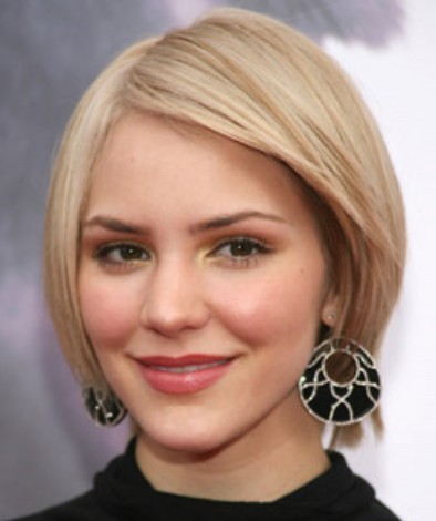 Trendy For Short Hairstyles: Short Layered Hairstyles Trendy For Short Hairstyles: Short Layered Hairstyles