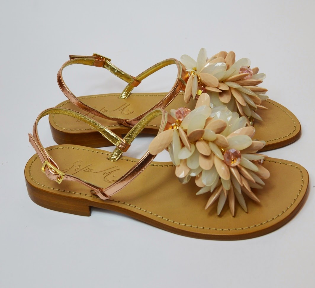 SOFIA M - Gli unici sandali ad avere un'identità! ~ Via Roma 1