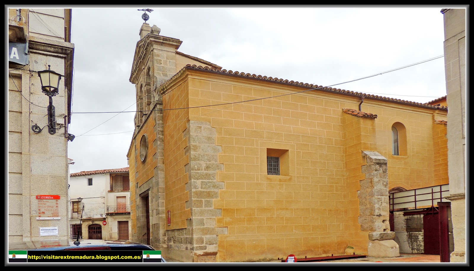 Coria. Iglesia de Santiago.