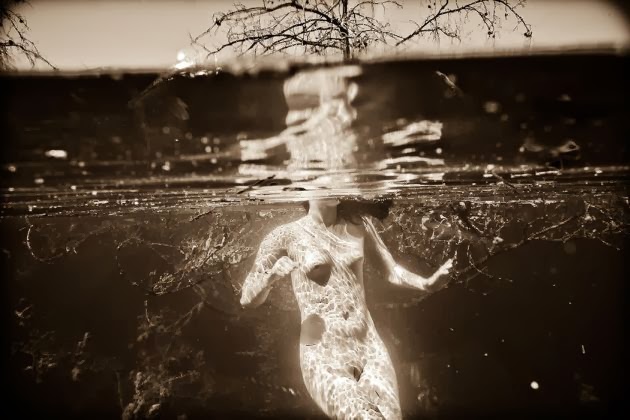 Neil Craver fotografia mulheres nuas peladas sob a água rios lagos