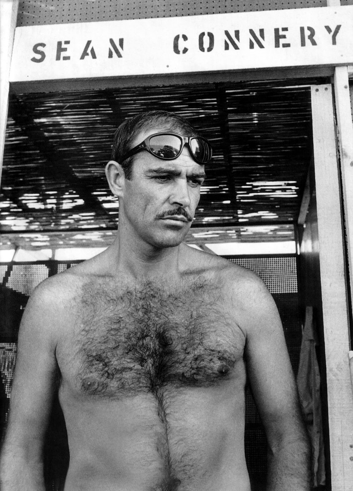 VINTAGE MEN SEAN CONNERY