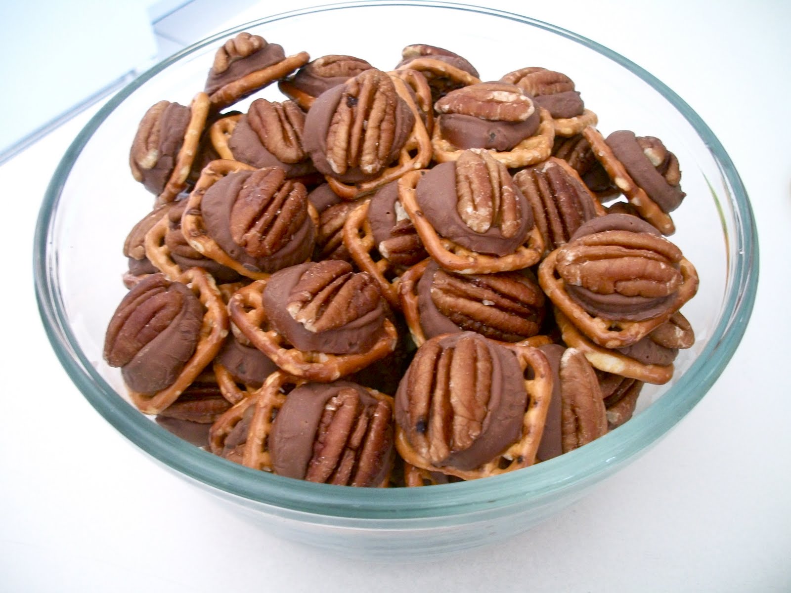 Brooke Bakes Chocolate Pecan Pretzel Bites