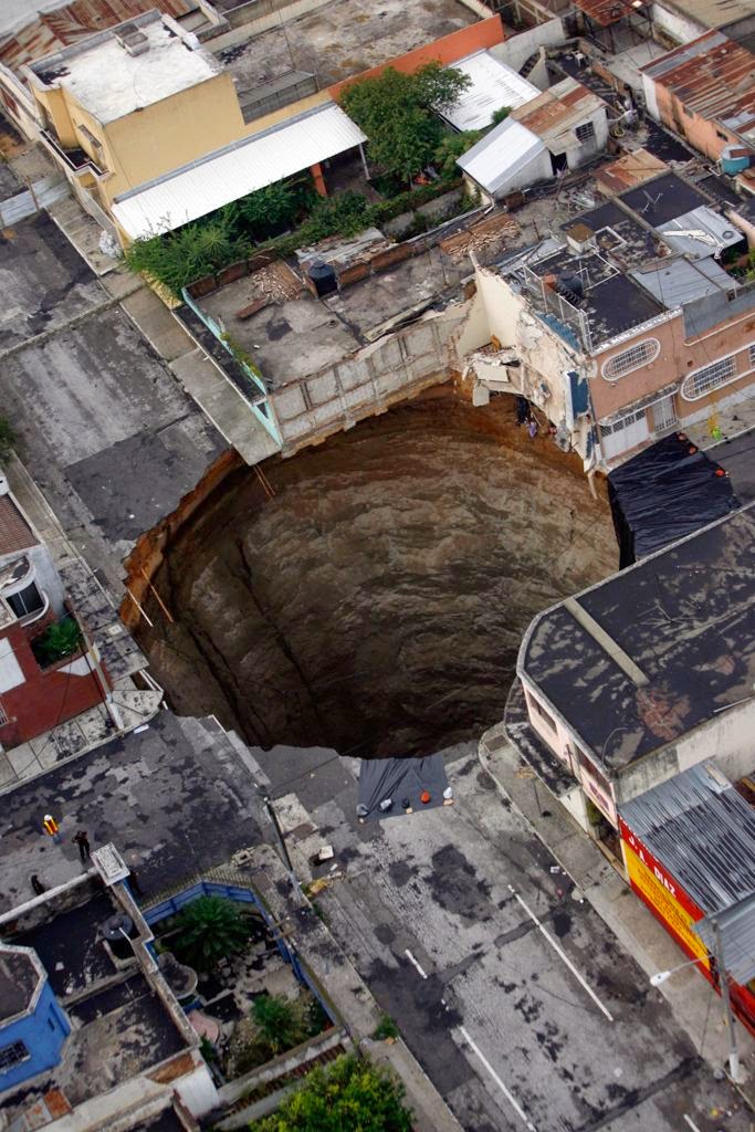 HOLE Lot Of Trouble These Are Undoubtedly The World's Scariest