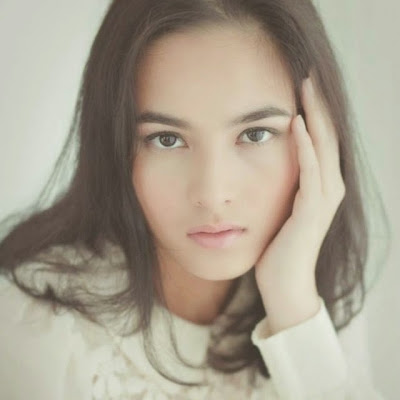 7 Artis Muda Paling Cantik di Indonesia 2015