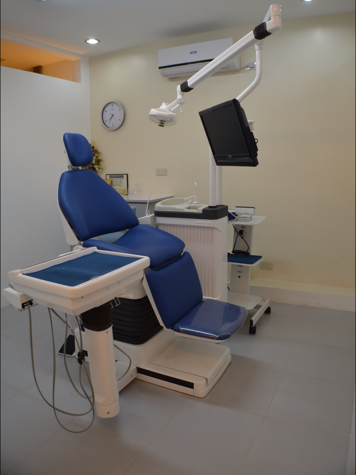 Dentists How Do Dentists Pull Wisdom Teeth