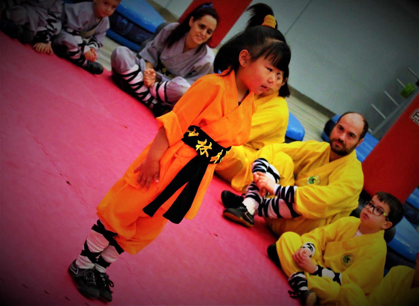 Clases de Artes Marciales para Niñas y Niños Azuqueca de Henares y Alcala de henares.