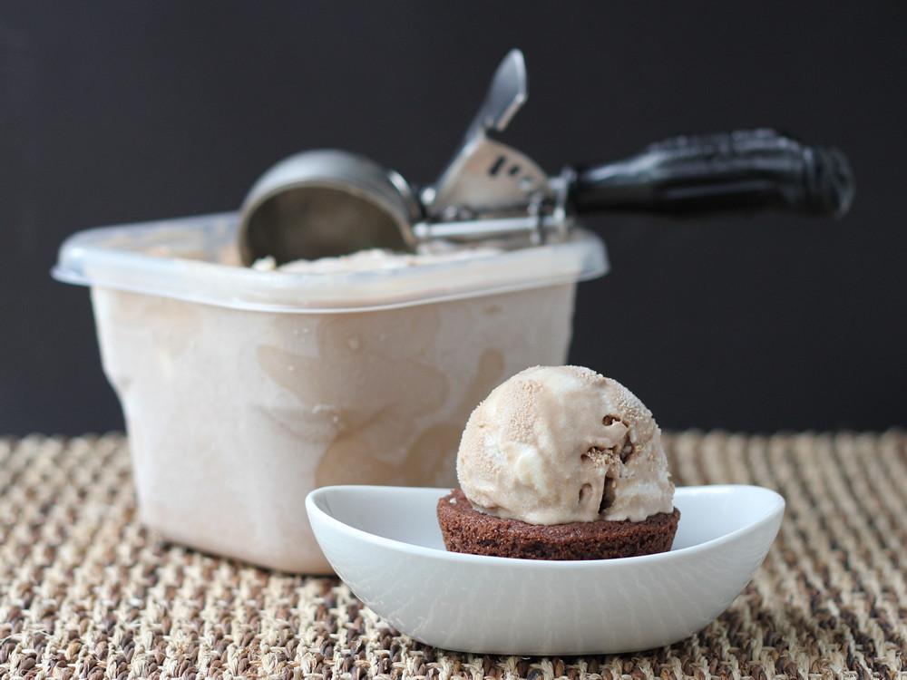 Cookistry Chocolate with Buttercream Frosting Ice Cream! IceCreamWeek