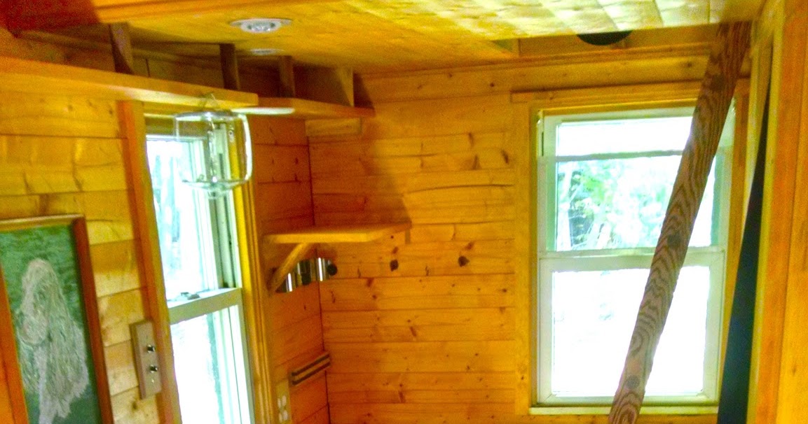 A Vintage Tumbleweed XS Tiny House Tour it!