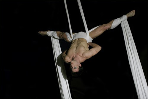 macacao tecido acrobatico